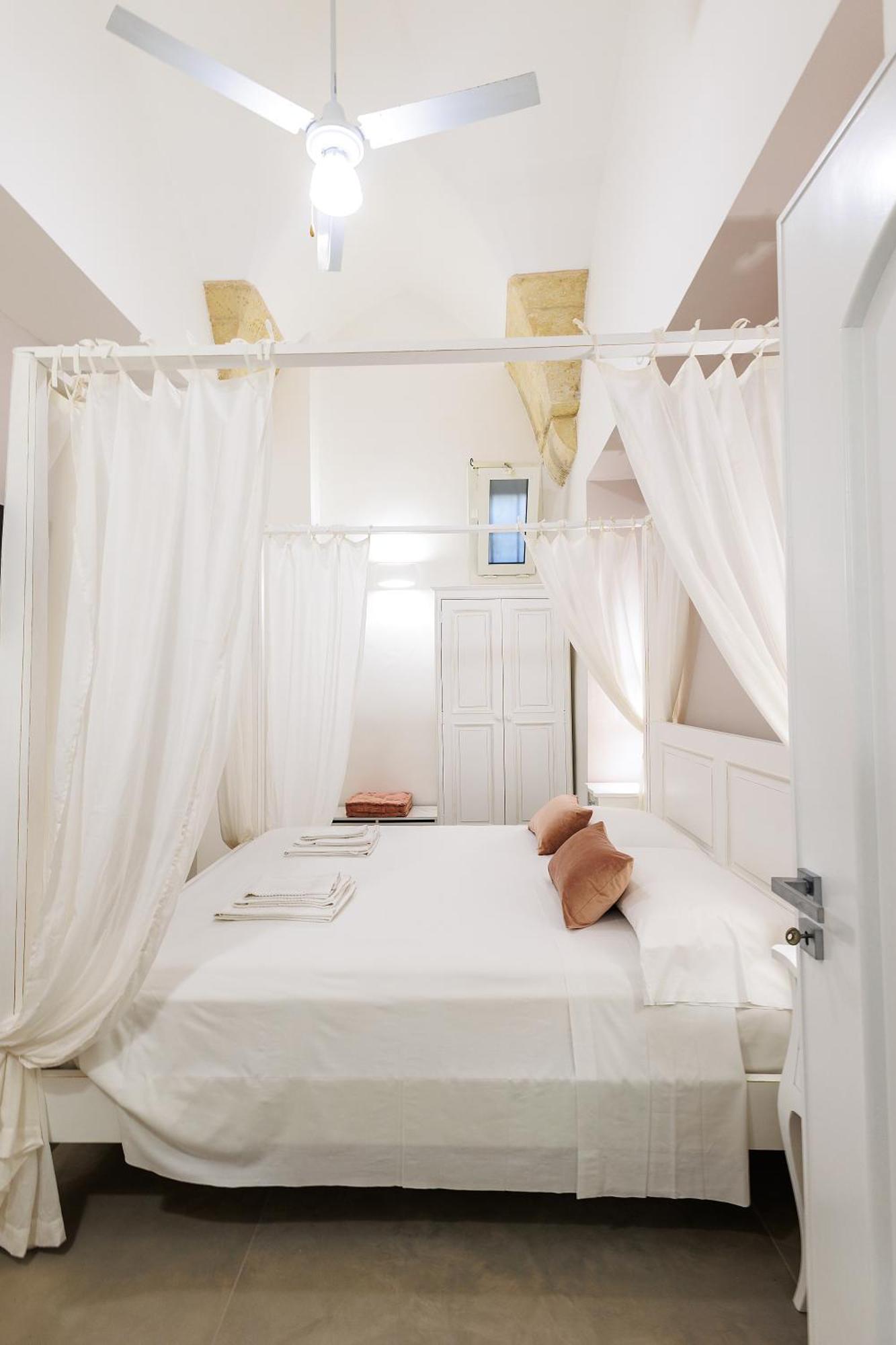 Goodstay Corte Regina Suite 레체 외부 사진